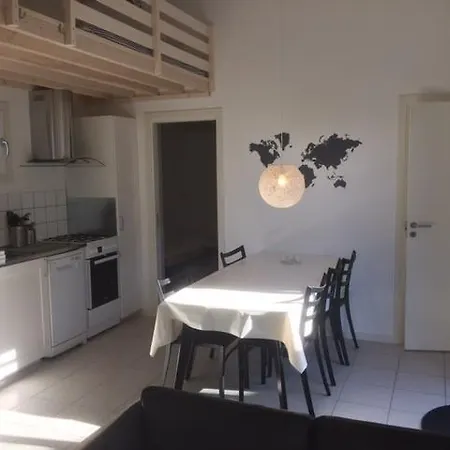 مكان تخييم Dronningmolle Strand Camping *