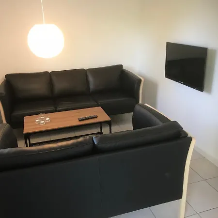 مكان تخييم Dronningmolle Strand Camping